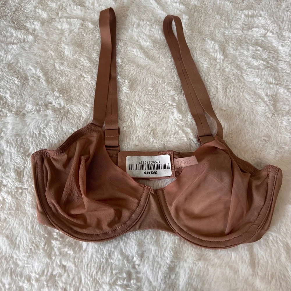 SKIMS Fits Everybody Balconette Bra Nude Beige Underwire Adjustable Straps 32C - Picture 1 of 9